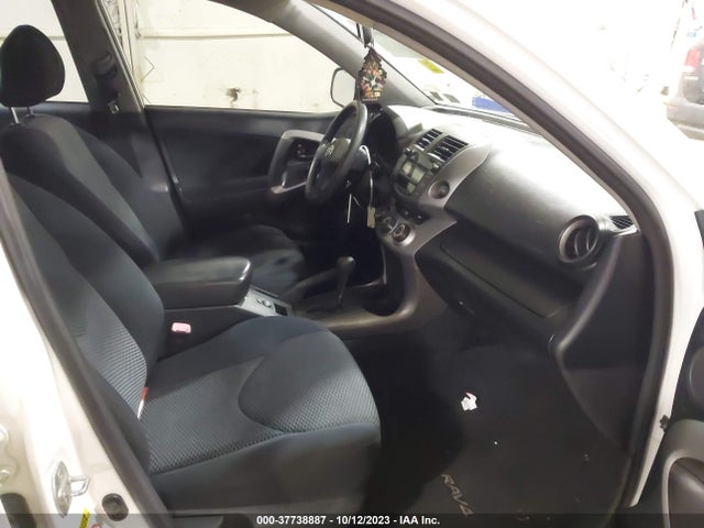 2008 TOYOTA RAV4 SPORT VIN: JTMBD32V985178530