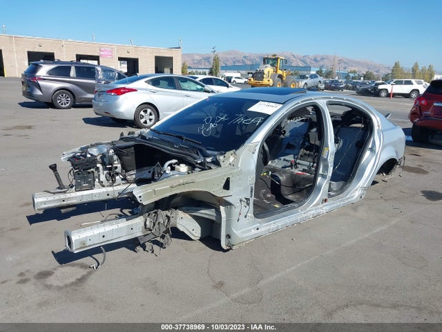 Chevrolet SS 2016 6G3F15RW8GL224334 Image 2