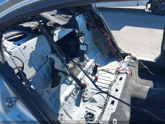 Chevrolet SS 2016 6G3F15RW8GL224334 Image 8