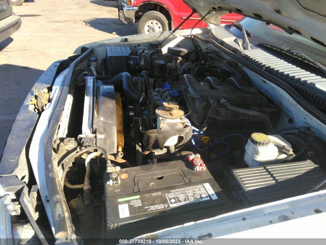 2005 FORD EXPLORER XLS VIN: 1FMZU62KX5UB41201