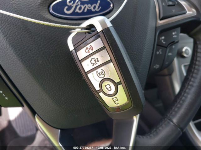 3FA6P0MU7KR131051 Ford Fusion Hybrid Sel