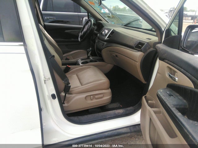 Honda Ridgeline Rtl 2017 5FPYK2F51HB010424 Image 5