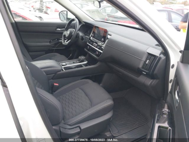 5N1DR3BCXNC233336 Nissan Pathfinder Sv