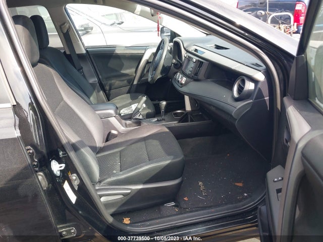 2017 TOYOTA RAV4 LE VIN: 2T3BFREV7HW577647