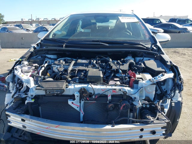 Toyota Corolla Hybrid 2023 JTDBCMFE0P3002950 Image 13