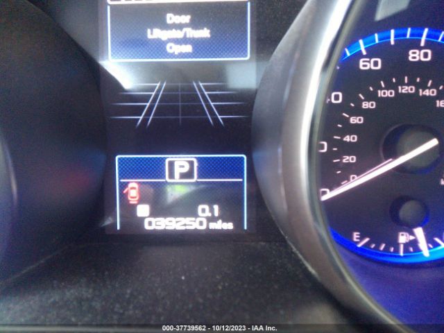 4S3BNAN66F3028213 Subaru Legacy 2.5i Limited