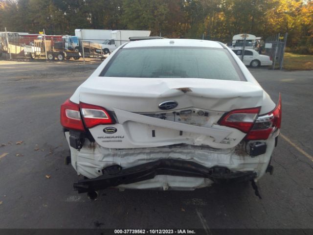 4S3BNAN66F3028213 Subaru Legacy 2.5i Limited