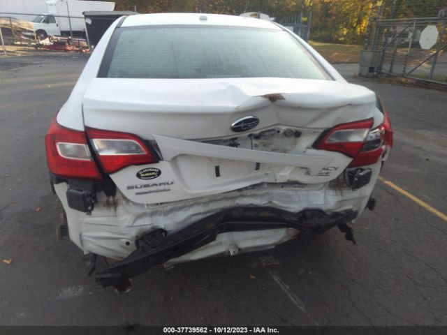4S3BNAN66F3028213 Subaru Legacy 2.5i Limited