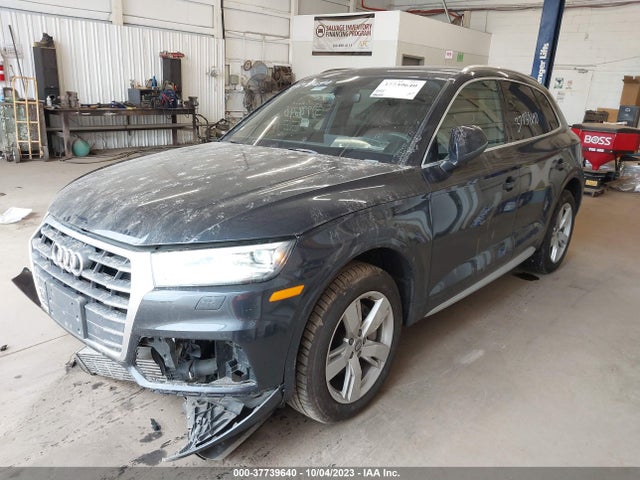 WA1BNAFY5J2022766 Audi Q5 Premium Plus