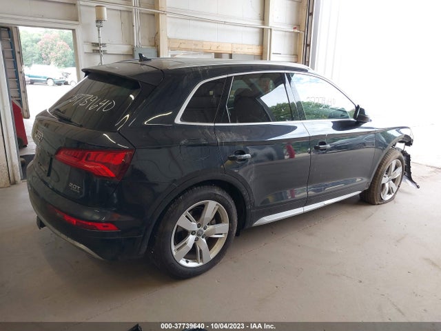 WA1BNAFY5J2022766 Audi Q5 Premium Plus