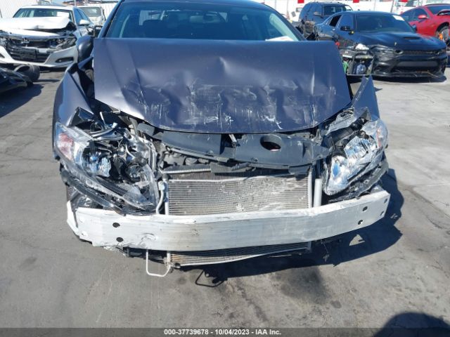 19XFB2F56EE271324 Honda Civic Sedan Lx