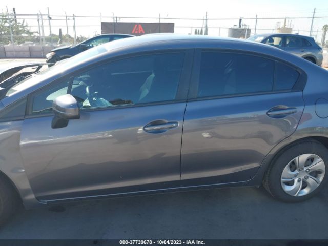 19XFB2F56EE271324 Honda Civic Sedan Lx