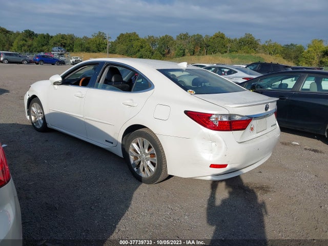 JTHBW1GG3F2093379 Lexus Es 300h Hybrid
