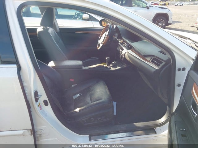 JTHBW1GG3F2093379 Lexus Es 300h Hybrid