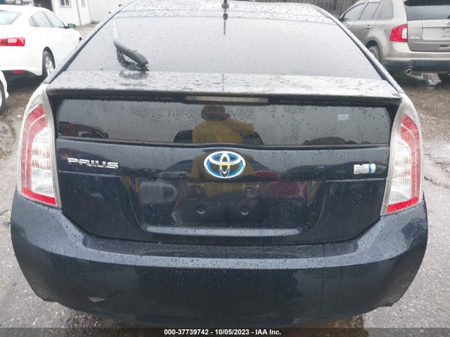 2015 Toyota Prius Two მანქანა იყიდება აუქციონზე, vin: JTDKN3DU0F1881391, აუქციონის ნომერი: 37739742