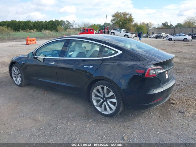 5YJ3E1EB0JF181618 Tesla Model 3 Long Range Battery