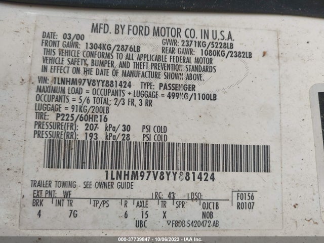 2000 LINCOLN CONTINENTAL VIN: 1LNHM97V8YY881424