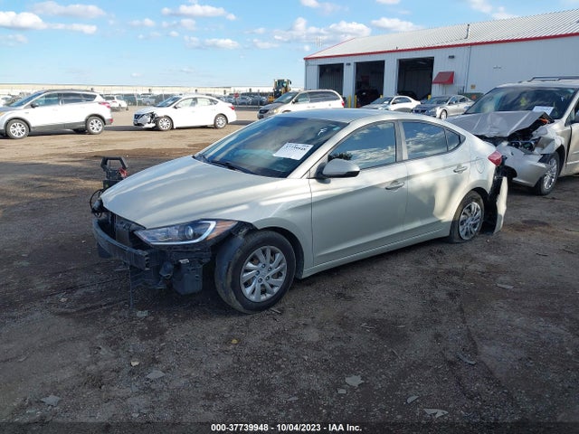 Hyundai ELANTRA SE 2018 5NPD74LF1JH273246 Image 2