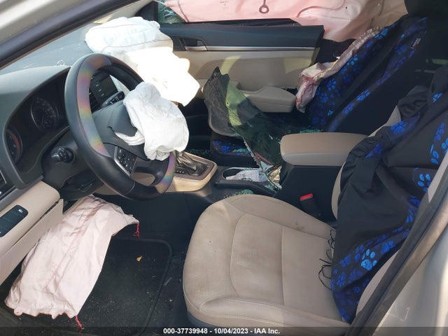 Hyundai ELANTRA SE 2018 5NPD74LF1JH273246 Image 5