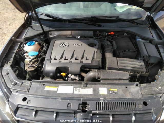 1VWBN7A39EC121429 Volkswagen Passat Tdi Se W/sunroof
