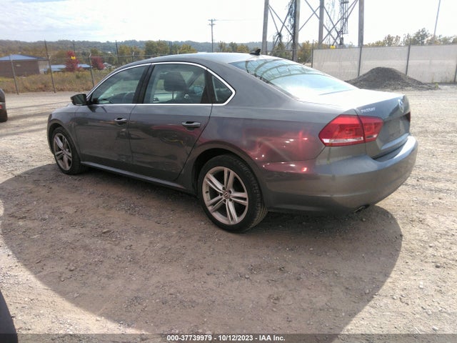 1VWBN7A39EC121429 Volkswagen Passat Tdi Se W/sunroof