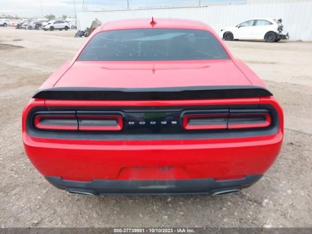 2C3CDZAG5GH353958 Dodge Challenger Sxt