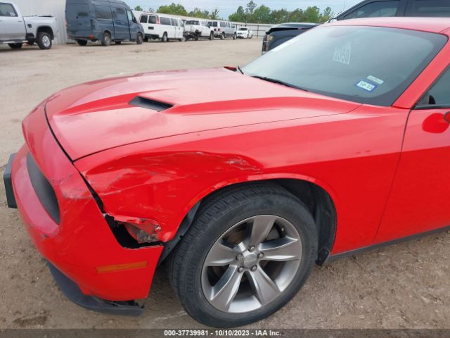 2C3CDZAG5GH353958 Dodge Challenger Sxt