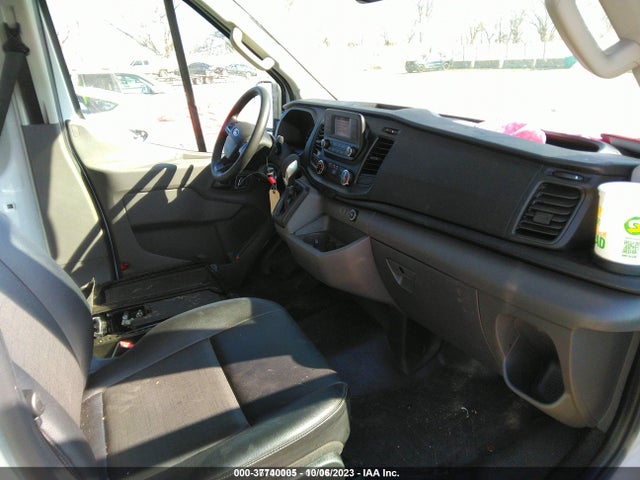 Ford Transit-250 Cargo Van 2022 1FTBR3U89NKA50830 Image 5