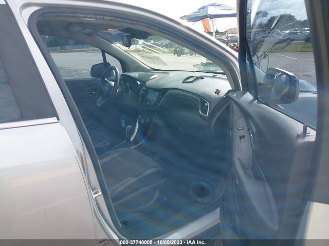 Chevrolet Trax Lt 2017 3GNCJLSB3HL251501 Image 5