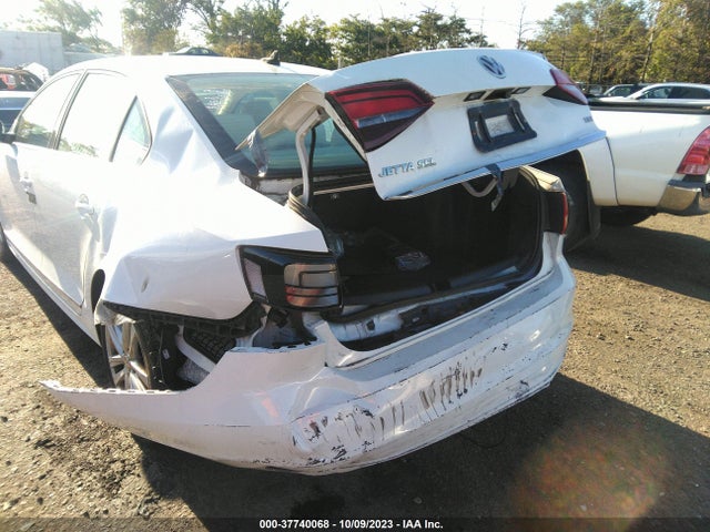 3VWL17AJ6HM399979 Volkswagen Jetta 1.8t Sel