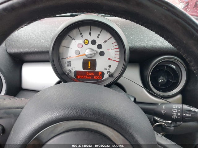 2011 MINI COOPER CLUBMAN WMWZF3C55BTY00970 Photo 6