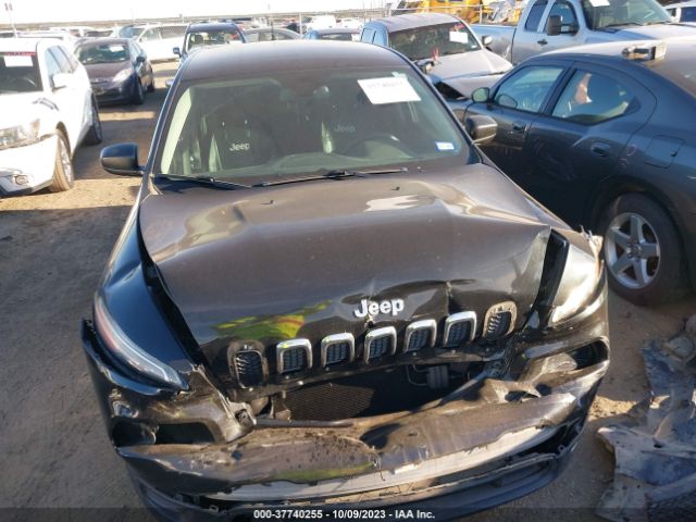 1C4PJLAB9EW112877 Jeep Cherokee Sport