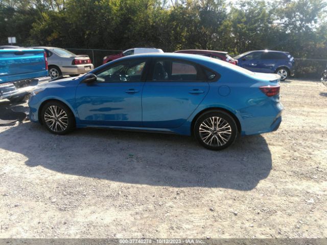 3KPF54AD7PE618132 KIA Forte Gt-line