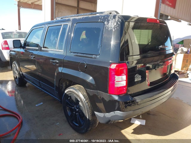 1C4NJPBA0FD350893 Jeep Patriot Altitude Edition