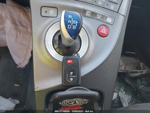 Toyota Prius Four 2015 JTDKN3DU8F1941854 Image 11