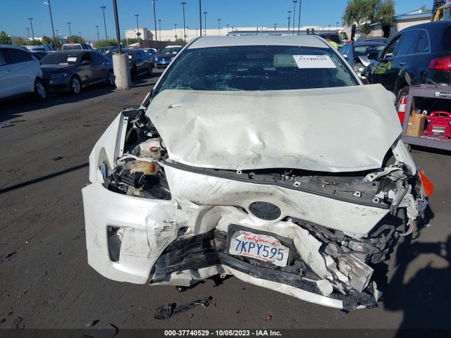 Toyota Prius Four 2015 JTDKN3DU8F1941854 Image 6