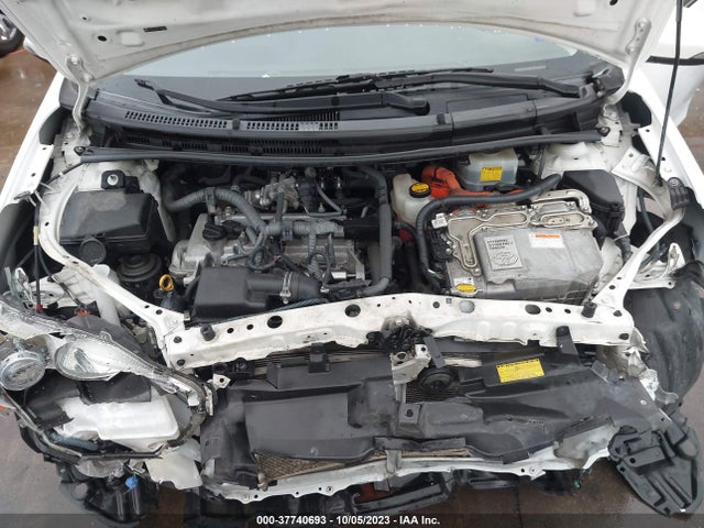 Toyota Prius C One/three/two/four 2014 JTDKDTB33E1565978 Image 10