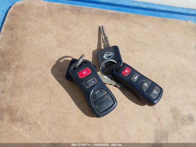 2005 NISSAN SENTRA 1.8 S VIN: 3N1CB51D75L470321