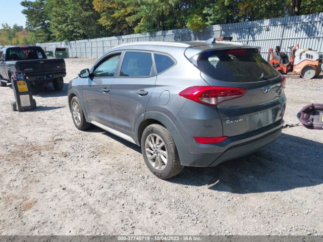 2018 HYUNDAI TUCSON KM8J3CA42JU602841 Photo 2
