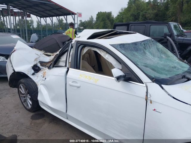 WAUFFAFL3FN025130 Audi A4 2.0t Premium