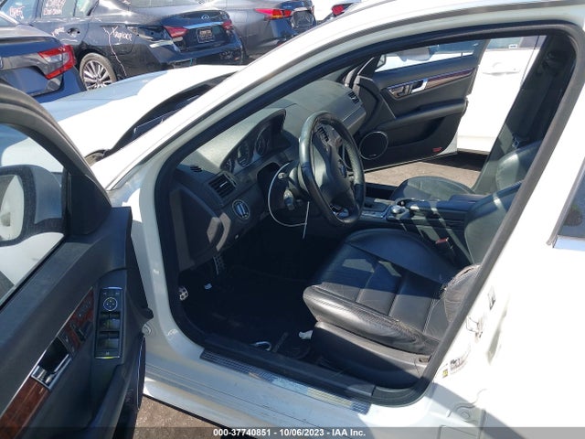 2009 MERCEDES-BENZ C-CLASS 6.3L AMG VIN: WDDGF77X49F239799