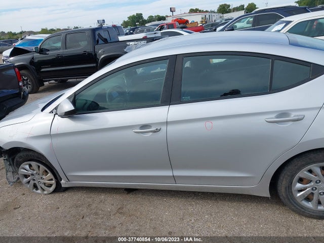 Hyundai ELANTRA SE 2019 KMHD74LF3KU778885 Image 13
