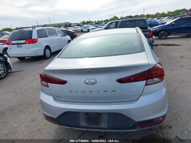 Hyundai ELANTRA SE 2019 KMHD74LF3KU778885 Image 15