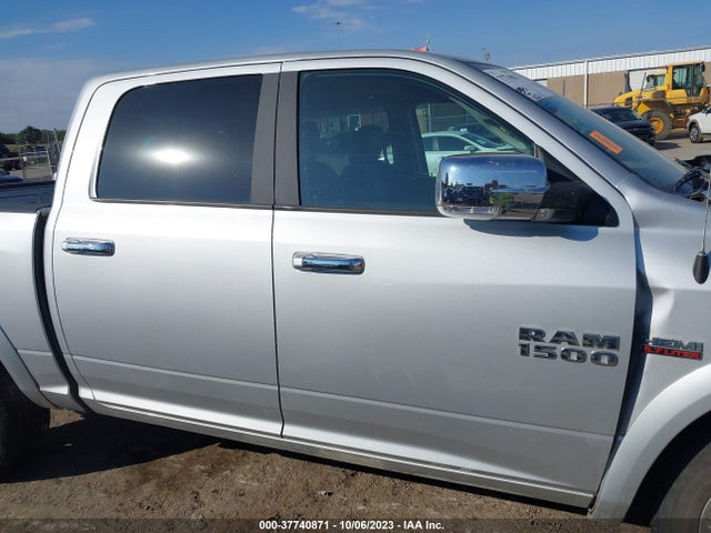 1C6RR7NT3HS768586 RAM 1500 Laramie