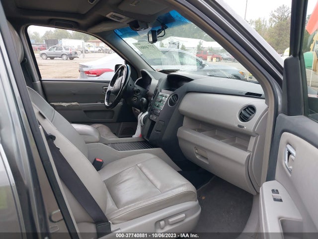 2009 HONDA PILOT EX-L VIN: 5FNYF48559B039268