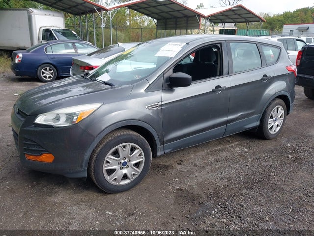 2015 FORD ESCAPE S VIN: 1FMCU0F75FUB46204