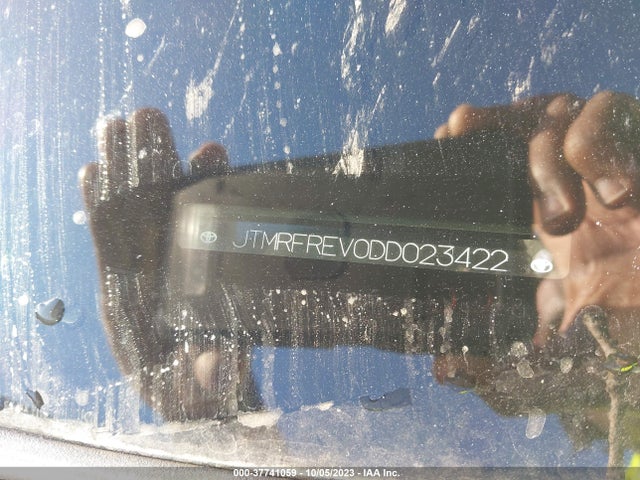 2013 TOYOTA RAV4 XLE VIN: JTMRFREV0DD023422