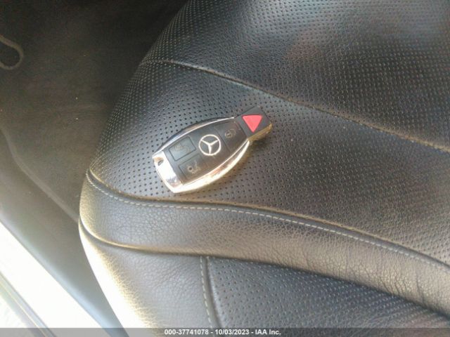 WDDUG8CB8EA006337 Mercedes-Benz S-class S 550