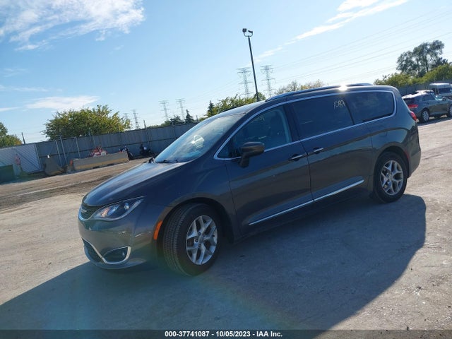 2C4RC1EG5HR648204 Chrysler Pacifica Touring-l Plus