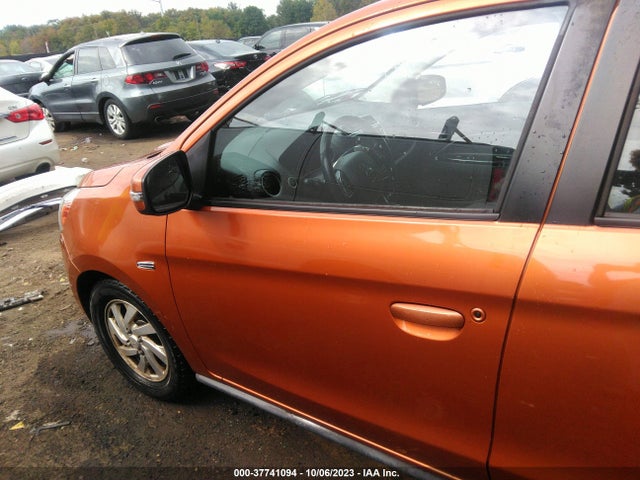ML32A4HJXHH019679 Mitsubishi MIRAGE SE